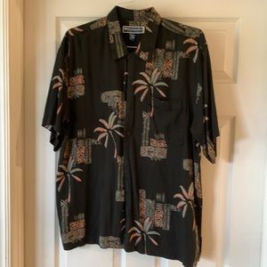 Weekenders causal lifestyle short. Sleeve shirt